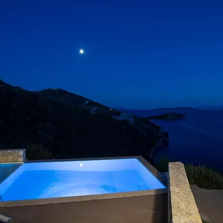 Kastos -stylish With Private Sea Access 塞沃塔