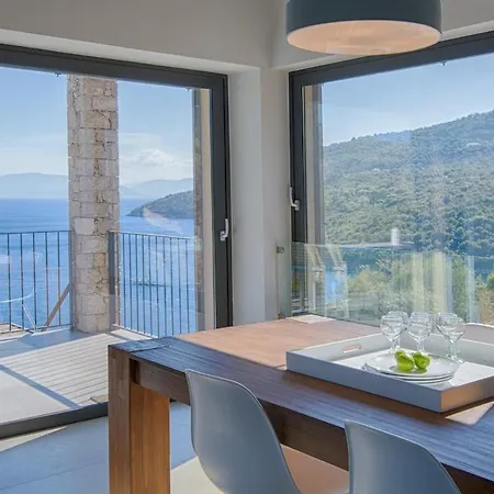 Kastos -stylish With Private Sea Access *