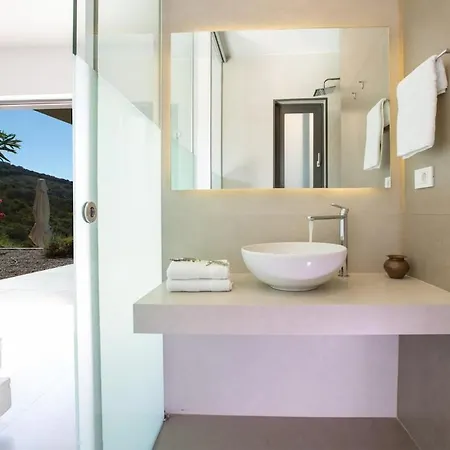 Kastos -stylish With Private Sea Access 塞沃塔