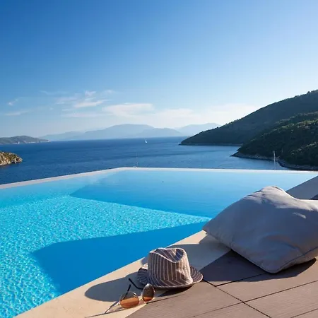 Kastos -stylish With Private Sea Access *
